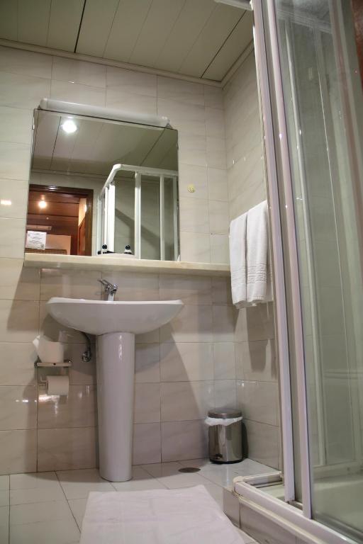 Hotel Wot Costa de Caparica Pokoj fotografie